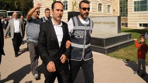 N­e­v­ş­e­h­i­r­­d­e­ ­P­a­r­a­l­e­l­ ­Y­a­p­ı­ ­o­p­e­r­a­s­y­o­n­u­n­d­a­ ­2­ ­t­u­t­u­k­l­a­m­a­
